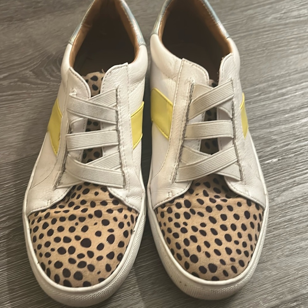 Dolce Vida Stylish Sneakers sz 6.5